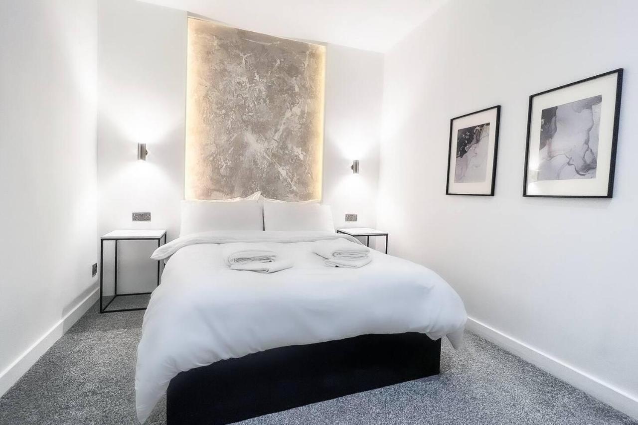 Stunning Luxury Apartment Near Motherwell Уишо Экстерьер фото